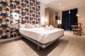 Standard Studio | Iron/ironing board, free WiFi