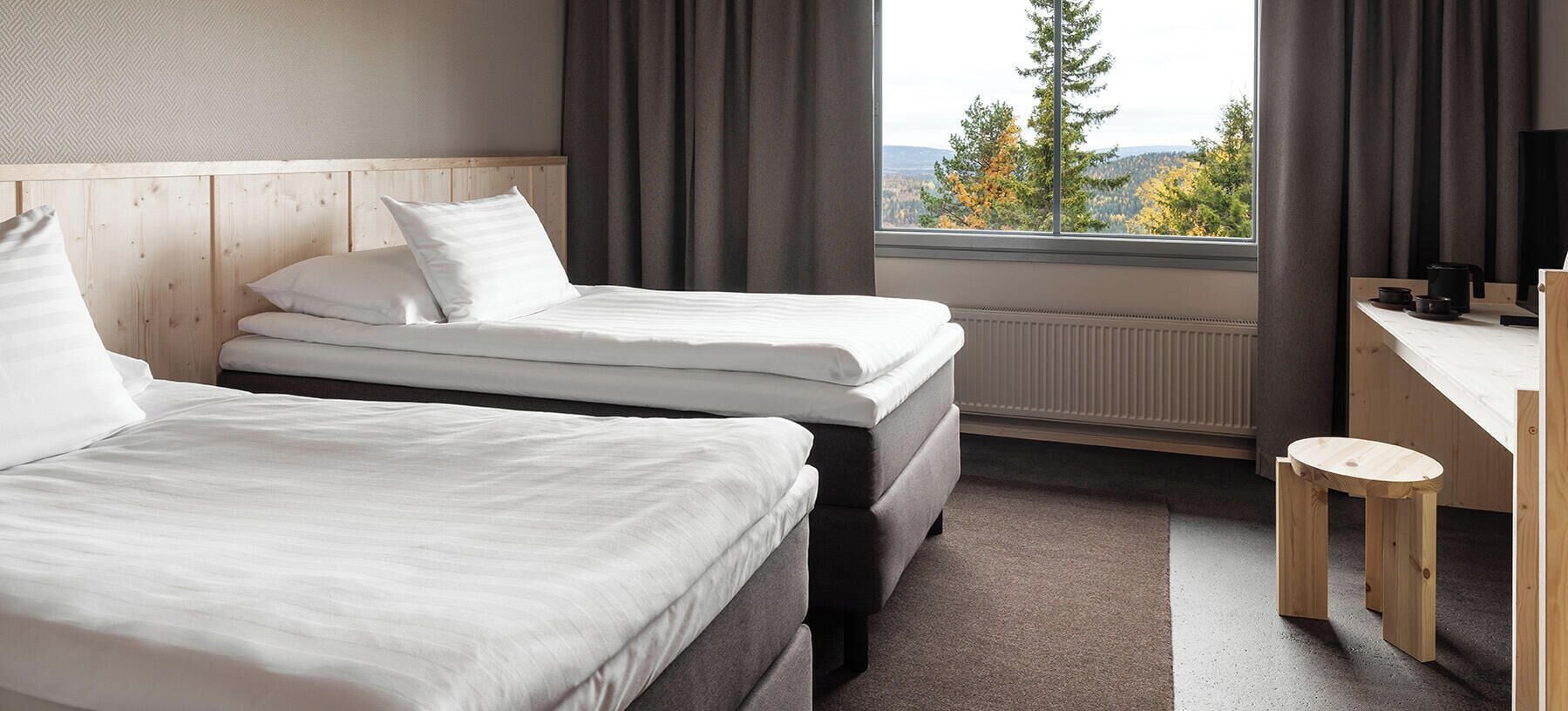 Tar Loft, Mountain View | Desk, laptop workspace, free WiFi, wheelchair access