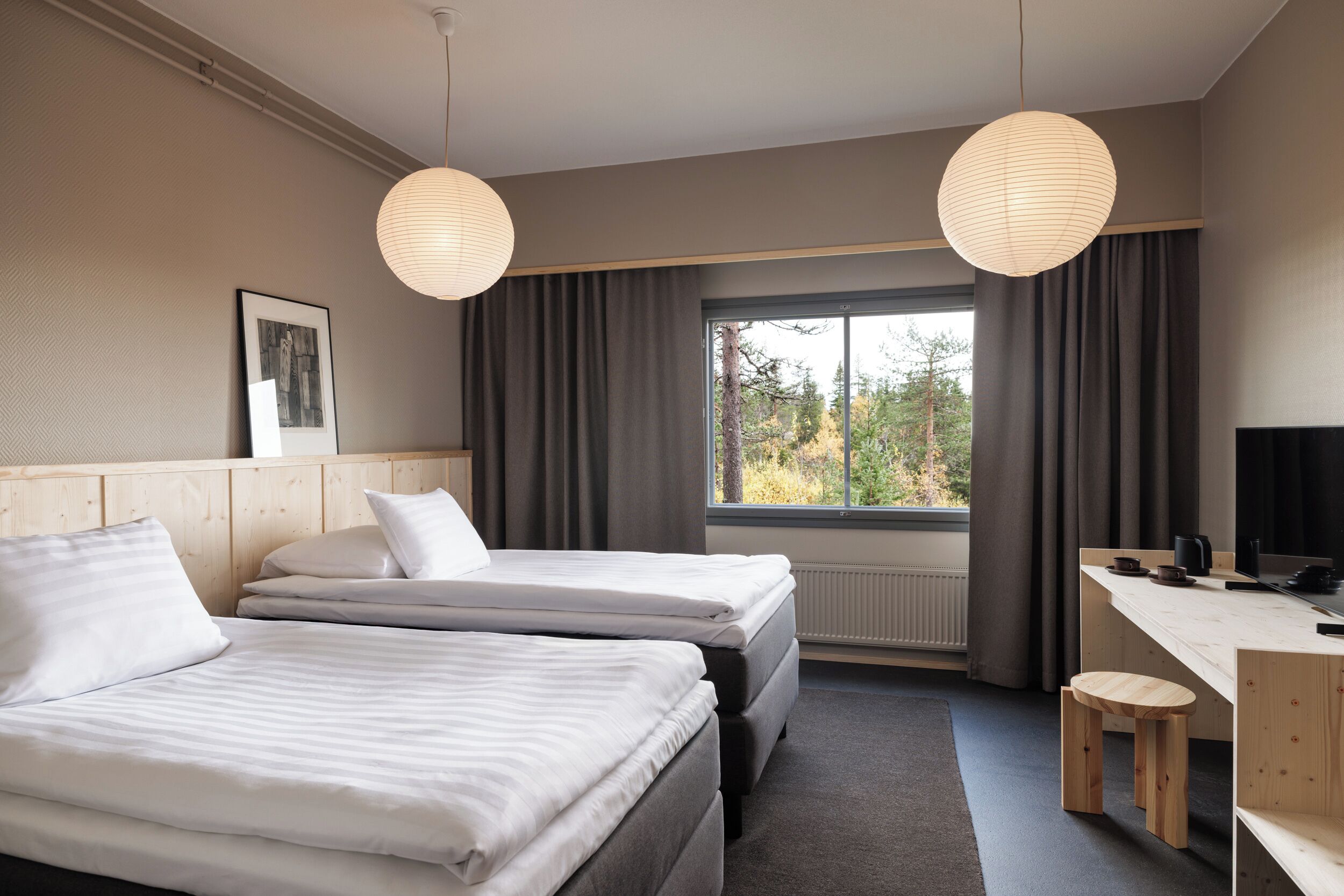 Desk, laptop workspace, free WiFi, wheelchair access