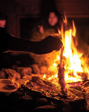 Khu ẩm thực ngoài trời