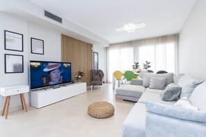 TV