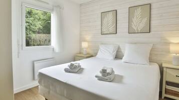 3 chambres, fer et planche Ă repasser, lit parapluie, Wi-Fi