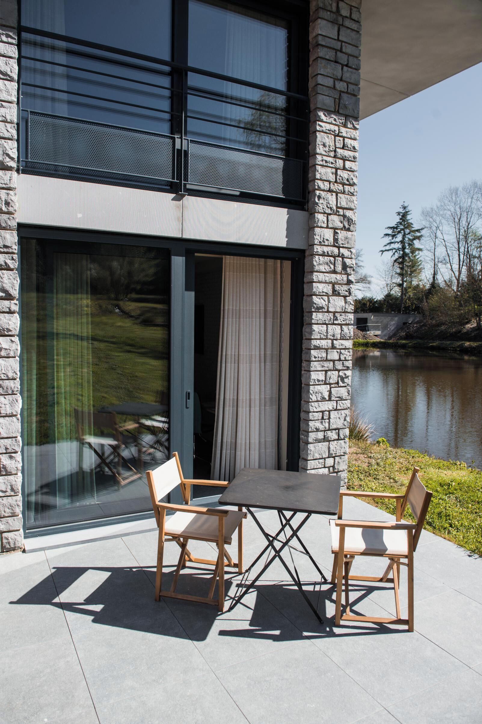 Comfort Suite, Mobility Accessible, Lake View | Terrace/patio