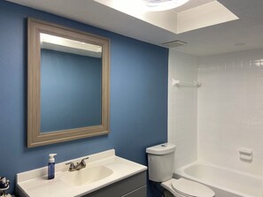 Douche, serviettes fournies