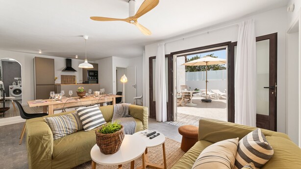 Unclassified image, 1 of 33, button - Casa Keiley by EscapeHome (Puerto del Carmen)