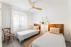 3 habitaciones y caja de seguridad en la habitación
