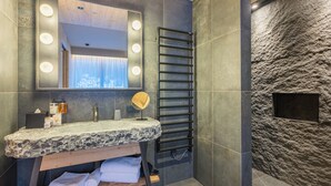 Unclassified image, 3 of 39, button - La Tambra - Hotel Lodge (Santa Cristina Val Gardena)