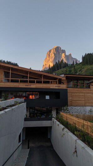 Exterior - La Tambra - Hotel Lodge (Santa Cristina Val Gardena)