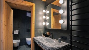 Unclassified image, 5 of 39, button - La Tambra - Hotel Lodge (Santa Cristina Val Gardena)