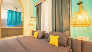 Superior Studio Room | Free WiFi, bed sheets