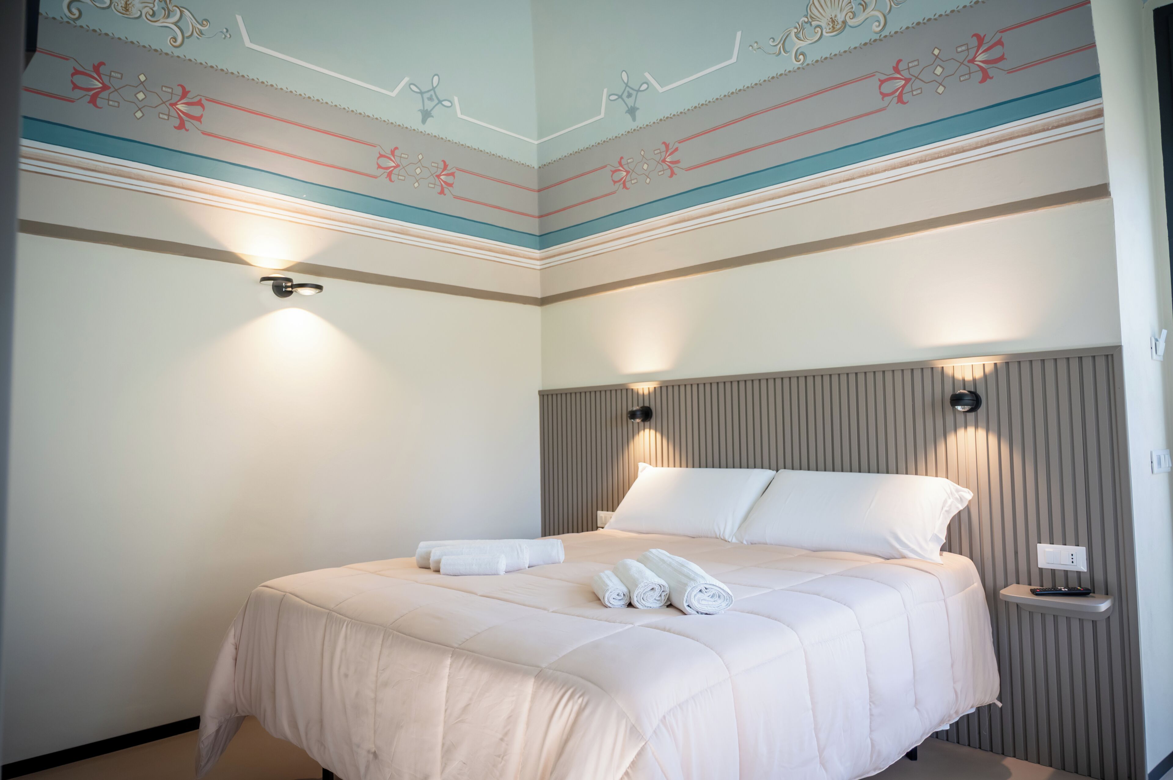 Minibar, in-room safe, desk, blackout curtains