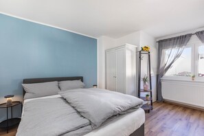 1 sovrum, strykjärn/strykbräda, wi-fi och sängkläder