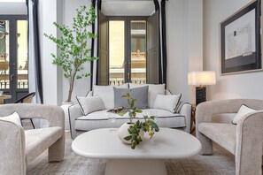Appartement (2 Bedrooms) | Salle de séjour