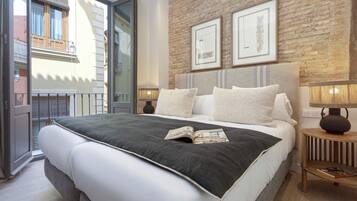 Apartment (2 Bedrooms) | 2 bedrooms, iron/ironing board, free WiFi, bed sheets