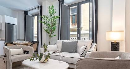 Exclusive 2-bedroom Near the Cathedral. San Matías I