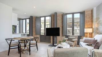 Apartment (2 Bedrooms) | Living area