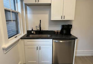 Family Apartment, Pets Allowed | Private kitchen | Full-size fridge, microwave, oven, dishwasher