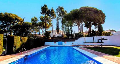 Magnificent 3BD Duplex With Pool. Aloha Golf II