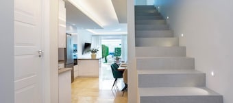 Magnificent 3BD Duplex With Pool. Aloha Golf II