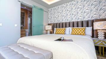 Apartment (3 Bedrooms) | 3 bedrooms, iron/ironing board, free WiFi, bed sheets