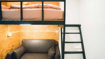 Deluxe Single Room | Free WiFi