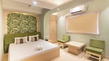 Luxury Room, City View