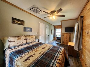 2 Schlafzimmer, Schreibtisch, WLAN, Bettwäsche
