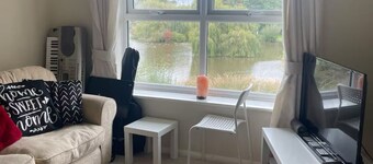 Lake View Apartment