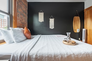 Exclusive Loft, Non Smoking | Egyptian cotton sheets, premium bedding, memory foam beds, free minibar
