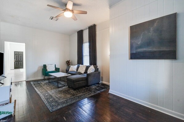 Casa | 3 dormitorios y Internet