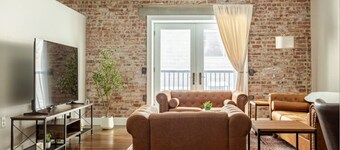 McOuat Place 6B - Luxury 1 Bed Downtown Indy Apartment Prime Location