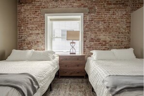 1 bedroom, travel crib, free WiFi, bed sheets