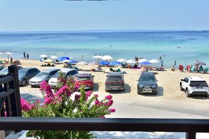 House, 2 Bedrooms, Balcony, Ocean View | Beach