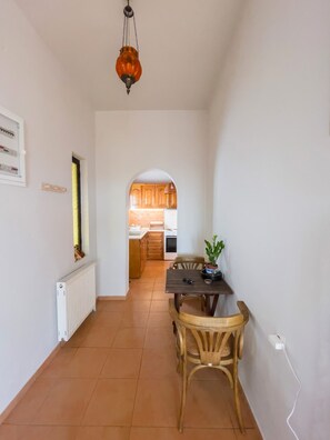 2 bedrooms, Internet