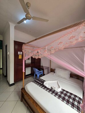 Double Room, Balcony, City View | Desk, laptop workspace, free WiFi