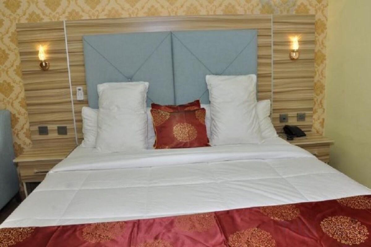 Superior Suite