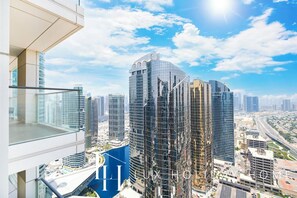 Apartment, Balkon, Stadtblick | Blick auf die Stadt