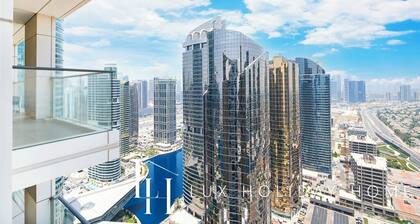 LUX The Bonnington JLT Suite