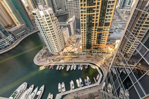 1 bedroom, Internet - Amazing Dubai Marina Studio Pool Beach Sea View (Dubai)