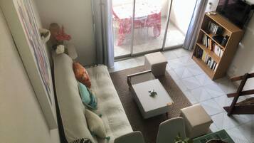 Télévision, livres, imprimantes