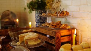 Petit déjeuner buffet compris tous les jours