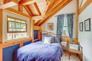 House (6 Bedrooms) | Interior