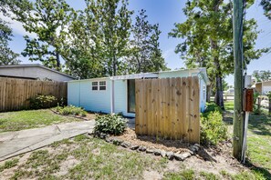 Cottage (1 Bedroom) | Interior - Walk to Pier & River: Dtwn Steinhatchee Escape! (Steinhatchee)
