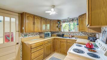 Cottage (3 Bedrooms) | Interior