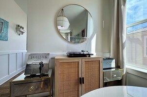 Cottage (2 Bedrooms) | Interior