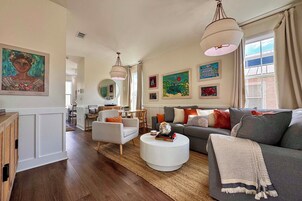 Cottage (2 Bedrooms) | Interior