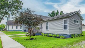 House (1 Bedroom) | Interior