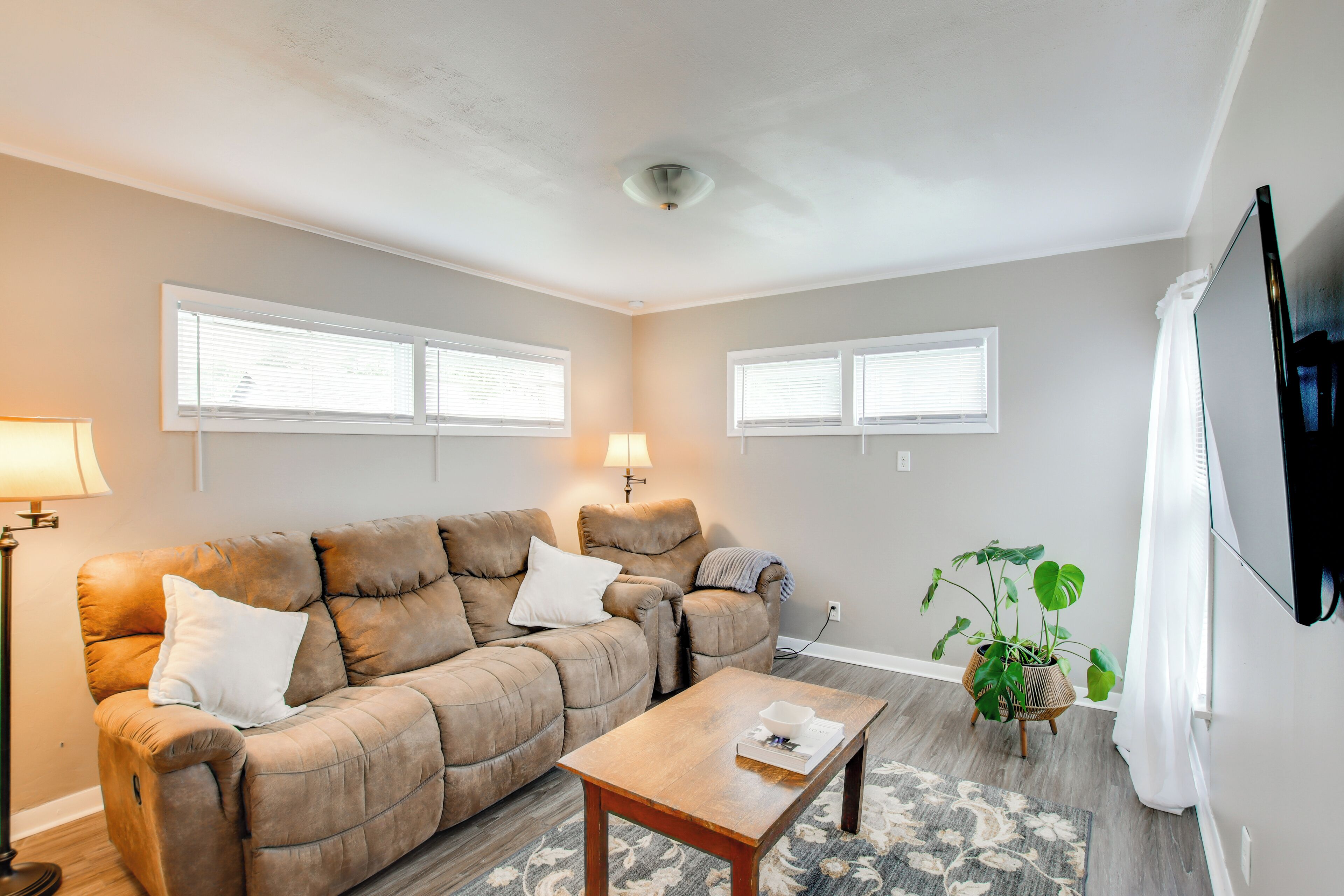 House (1 Bedroom) | Interior