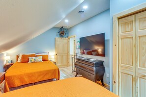 House (6 Bedrooms) | Interior