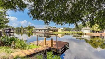 House (3 Bedrooms) | Front of property